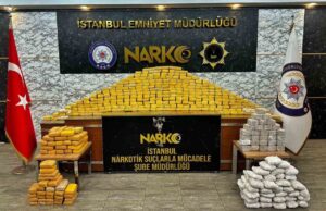 Cumhurbaşkanı Erdoğan, “Gençlerimizi hedef alan zehir tacirlerinin tepesine binmekten geri durmayacağız”