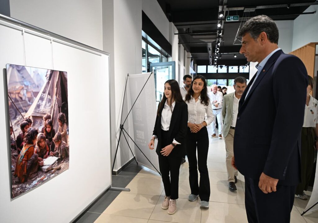 Kocaeli Kartepe Sanatevi’nde ‘Nehirden denize özgür Filistin’