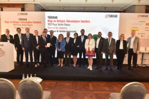 Türkiye bilgi ve iletişim teknolojileri sektörünün büyüklüğü 785 milyar TL’ye ulaştı