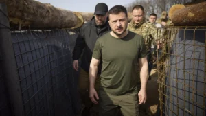 Rusya, Ukrayna Devlet Başkanı Zelensky’yi ‘arananlar’ listesine ekledi