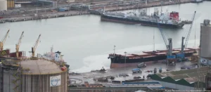 İsrail’e silah taşıyan gemilere İspanya limanları kapandı