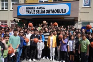 Dünyaca Ünlü Basketbolcu Shane Larkin’den Farkındalık Yaratan Çevreci Bir Atı
