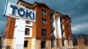Bakan Özhaseki, “Sene sonunda teslim edeceğimiz konut sayısı 200 bini bulacak”