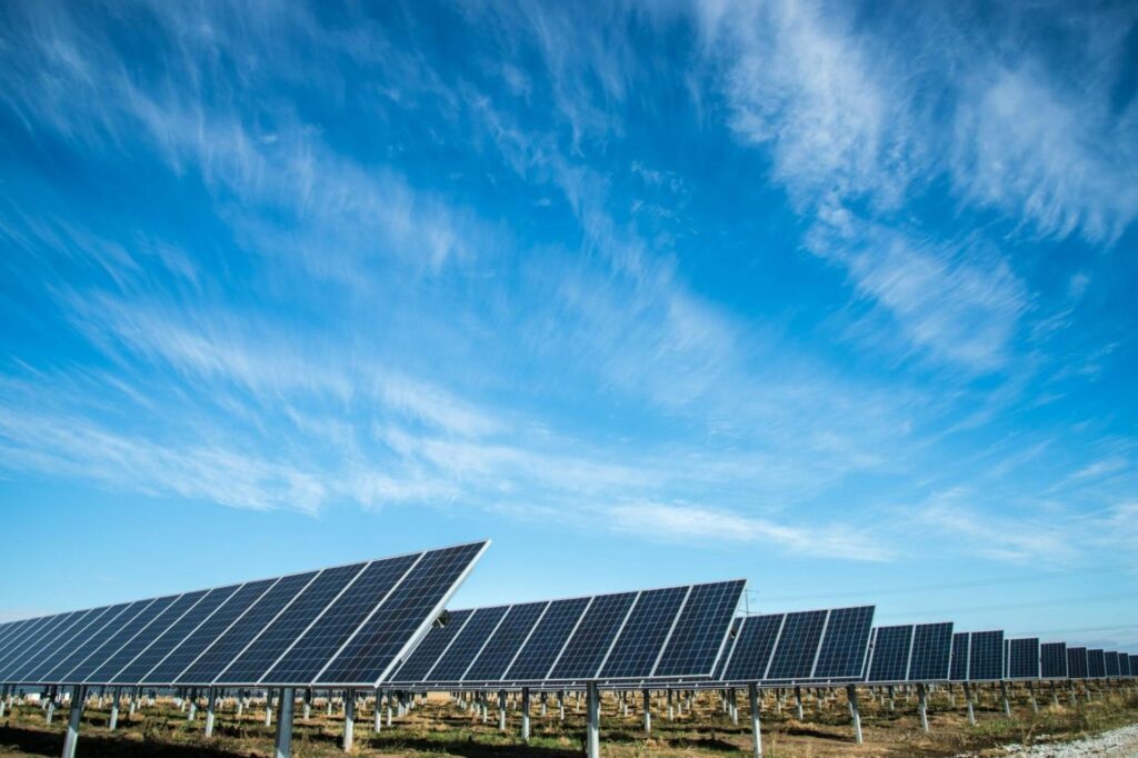 İspanya’da mezarlıklar güneş enerjisi tarlasına dönüştürülecek