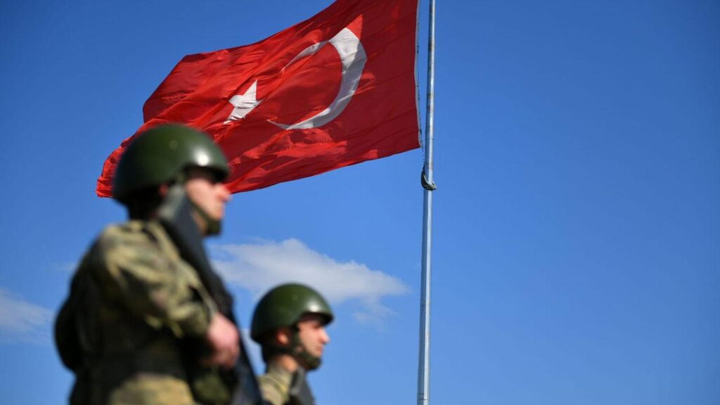 Milli Savunma Bakanlığı (MSB): 5’i FETÖ mensubu 7 kişi yakalandı