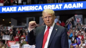 Küreselciler, Trump’ı ABD’nin başında istemez