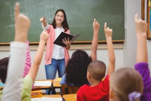 CHP Kocaeli Milletvekili Prof. Dr. Mühip Kanko, “Öğretmenlerin Çalışma Koşulları ve Kronikleşmiş Sorunları Çözüm Bekliyor!”