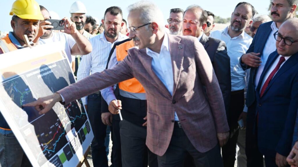 Çeşmeli-Erdemli-Silifke-Taşucu otoyolunda seyahat süresi kısalacak