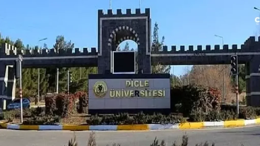 Diyarbakır Üniversitesi rektör yardımcıları belli oldu