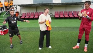 Kerem Aktürkoğlu’ndan veda