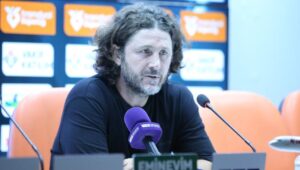“Oyun anlamında hiç iyi olmayan  Alanyaspor vardı”