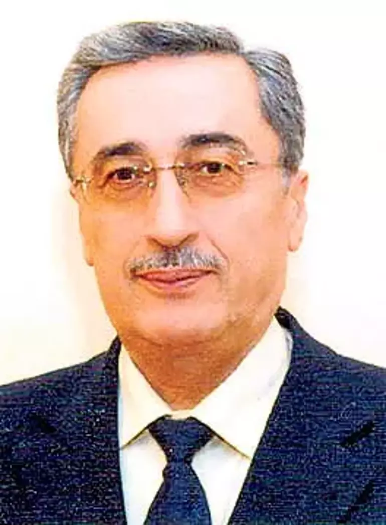 İsmail ÖZCAN