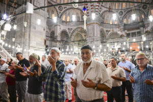 TBMM Başkanı Kurtulmuş’tan Mevlid Kandili mesajı