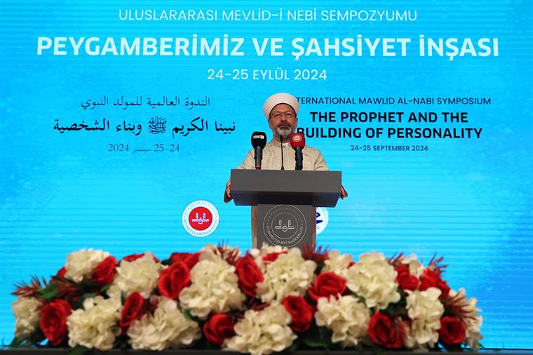 “Uluslararası Mevlid-i Nebi Sempozyumu” Ankara’da başladı