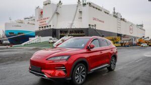 AB, Çin üretimi elektrikli otomobillere ilave gümrük vergisi uygulama planını kabul etti