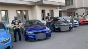 Çakarlı lüks araçlarla drift yapan 19 kişiye ceza