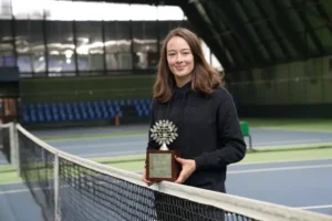 Zeynep Sönmez: ‘Kupayı kaldırırken yaptıklarımın mutluluğu kadar vazgeçtiklerimin duygusallığını da yaşıyorum’