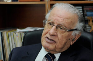 Dünyada Hoş Bir Seda Bırakıp Giden Babam Prof. Dr. Hakkı ATUN