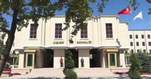 İçişleri Bakanlığı, Tunceli ve Ovacık Belediyelerine görevlendirme yaptı