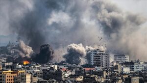 Katil, soykırımcı İsrail, Gazze’ye 6 günde 6 bin bomba attı
