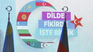 Ortak Türk Alfabe Bizi Buluşturacak mı?