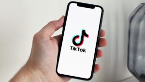 Türk dizilerini dünyaya yayacak