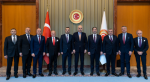 TBMM Başkanı Kurtulmuş, AK Parti’li Sırakaya ve beraberindeki İsveç Süryani Cemaati  heyetini kabul etti