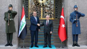 Bakan Güler, Iraklı mevkidaşı Abbasi ile bir araya geldi