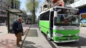 İğneden ipliğe zam yapılır da Kocaeli Minibüsçüler ve Otobüsçüler Odası Başkanı Mustafa kurt durur mu?