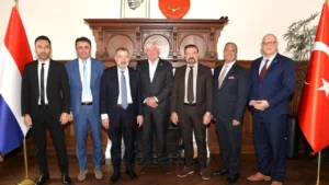 Dünya Türk İş Konseyi (DTİK) Avrupa Temsilciler Kurulu Başkanı Torunoğulları: “Hollanda ile Türkiye arasındaki ticari ilişkileri üst düzeye getirmeliyiz”