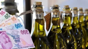 Bu yıl zeytin hasadında rekolte olmasına rağmen, vatandaşlar da güncel zeytinyağı fiyatlarını merak ediyor