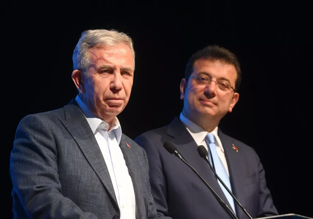 CHP’li Belediye Başkanlarından Mansur Yavaş’a teşekkür, Ekrem İmamoğlu’na ise ortak çağrı: ‘Millet adına aday ol’