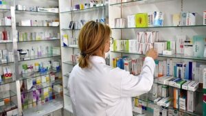 Eczacılar zorda: Kepenk kapatma noktasına geldiler!