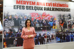 İzmir’in Efes Selçuk Belediyesi Meryem Ana Evi direnişiyle Doğu Akdeniz Uluslararası Turizm ve Seyahat Fuarı EMITT’e katıldı