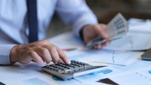 Bakan Işıkhan: Emeklilerin bayram ikramiyesi ile ilgili değerlendirme yapacağız