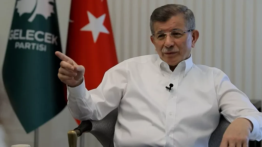Gelecek Partisi Genel Başkanı Davutoğlu, “Türkiye vatandaşı demekle Türk vatandaşı demek arasında fark görmüyorum”