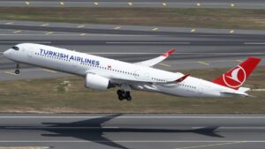 Türk Hava Yolları, haftada 7 frekans olarak icra edilen İstanbul-Şam tarifeli seferlerini talep dolayısıyla temmuz ayında 12’ye çıkarmayı kararlaştırdı…