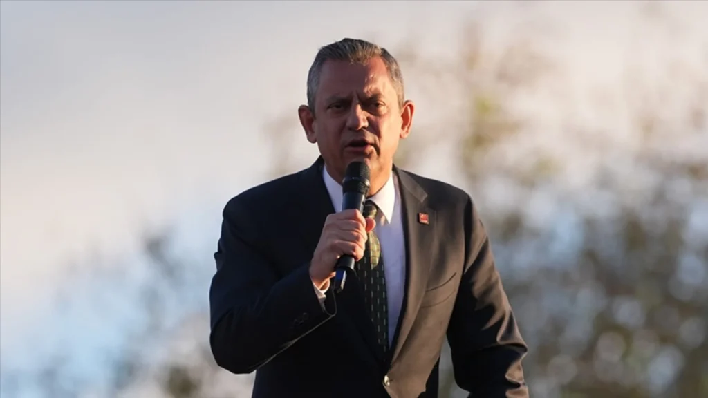 CHP lideri Özgür Özel’in erken seçim hedefi için “sürpriz hamle” planı ortaya çıktı…