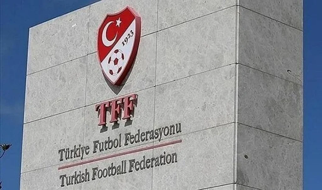 TFF’nin 25 Yaş Kararı Meclis Gündeminde: “Gençlerin Umutları Yok Sayılıyor”…