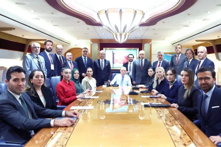 Cumhurbaşkanı Erdoğan, KKTC ziyareti dönüşü uçakta gazetecilerin sorularını yanıtladı…