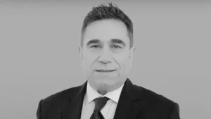 Sabri Ugan hayatını kaybetti