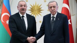 Azerbaycan Cumhurbaşkanı Aliyev, Cumhurbaşkanı Erdoğan’ın davetine icabetle bugün Türkiye’ye gelecek.
