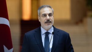 Moskova-Kiev hattı temaslarında Dışişleri Bakanı Hakan Fidan!