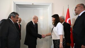 MHP Genel Başkanı Bahçeli, DEM Parti heyetiyle görüştü
