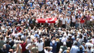 Türkiye, metan gazına maruz kalarak şehit olan askerlerimizi son yolculuklarına uğurladı.