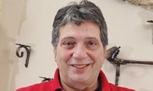 İletişim Başkanı Duran, tedavi gördüğü hastanede hayatını kaybeden spor spikeri Ümit Aktan için başsağlığı mesajı yayımladı.