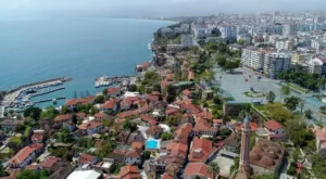 Kiraların yüksek olması nedeniyle Antalya, İstanbul İzmir ve Ankara gibi büyük şehirlerde memur açığını büyütüyor…