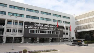 Antalya Büyükşehir Belediyesine yönelik rüşvet ve yolsuzluk soruşturması kapsamında 1 kişi daha tutuklandı