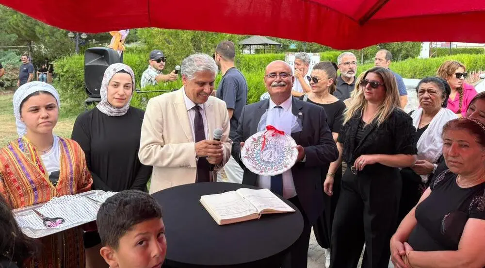 “Göç yolunda görünmez kadınlar”Anıtı, dünyadaki kadın sorunlarını gözler önüne seren bir eser oldu…
