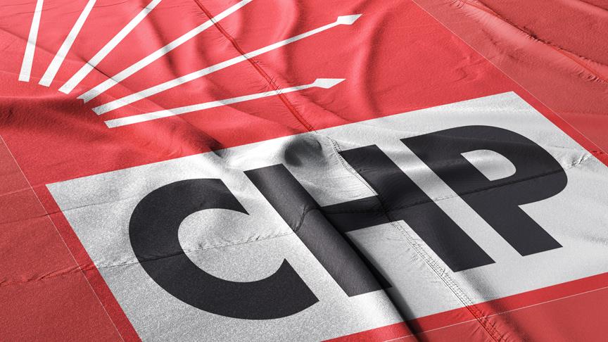 Kadem Çolak, CHP’nin siyasi kimliğinde yaşanan yön kaymasını çarpıcı bir dille analiz ediyor.